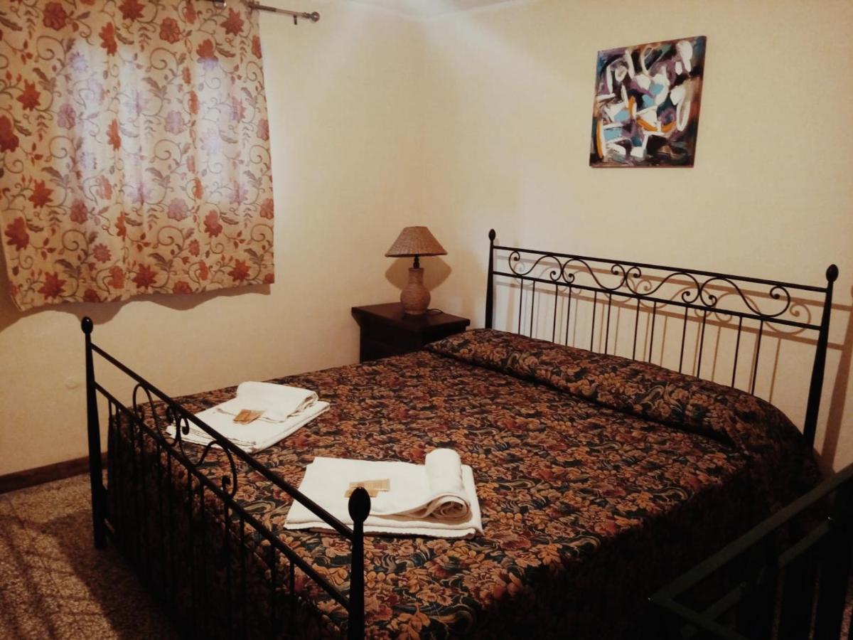 Albergo Diffuso Borgo Santa Caterina "Vintage" Castiglione De Sicilia Exterior photo