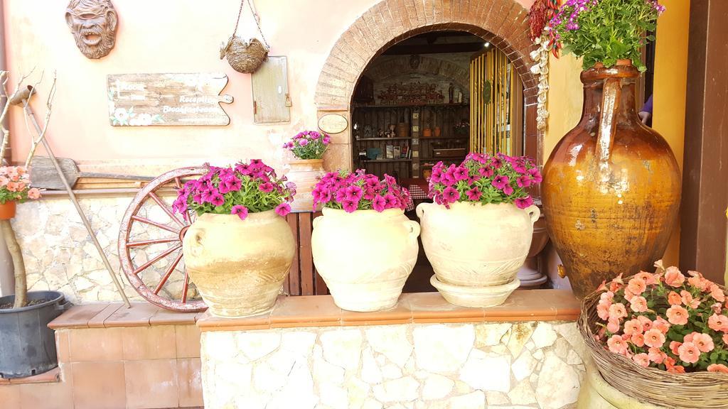 Albergo Diffuso Borgo Santa Caterina "Vintage" Castiglione De Sicilia Exterior photo